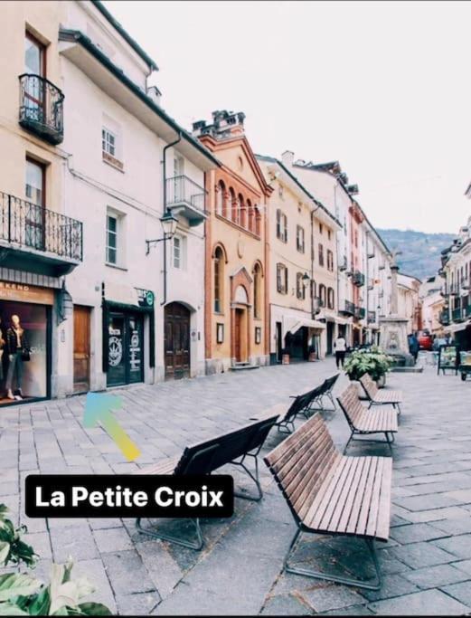 La Petite Croix Apartment Aosta Ngoại thất bức ảnh